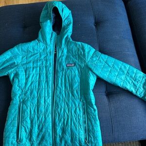 Patagonia Womens Nano Puff Hoody